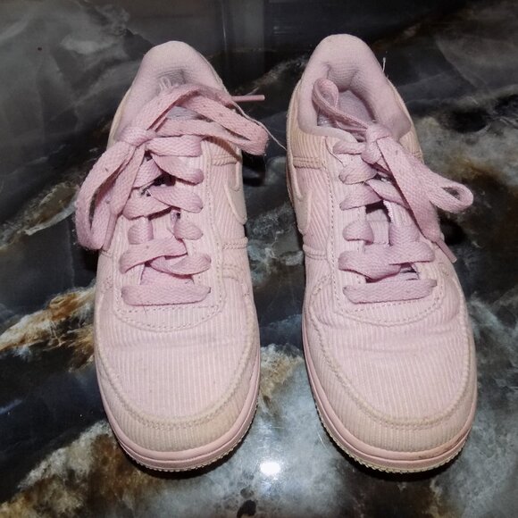 NIKE AIR FORCE LV8 STYLE LT ARCTIC PINK SIZE 13C GIRL'S AR2817